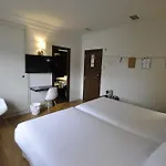 Rio Bidasoa 4*